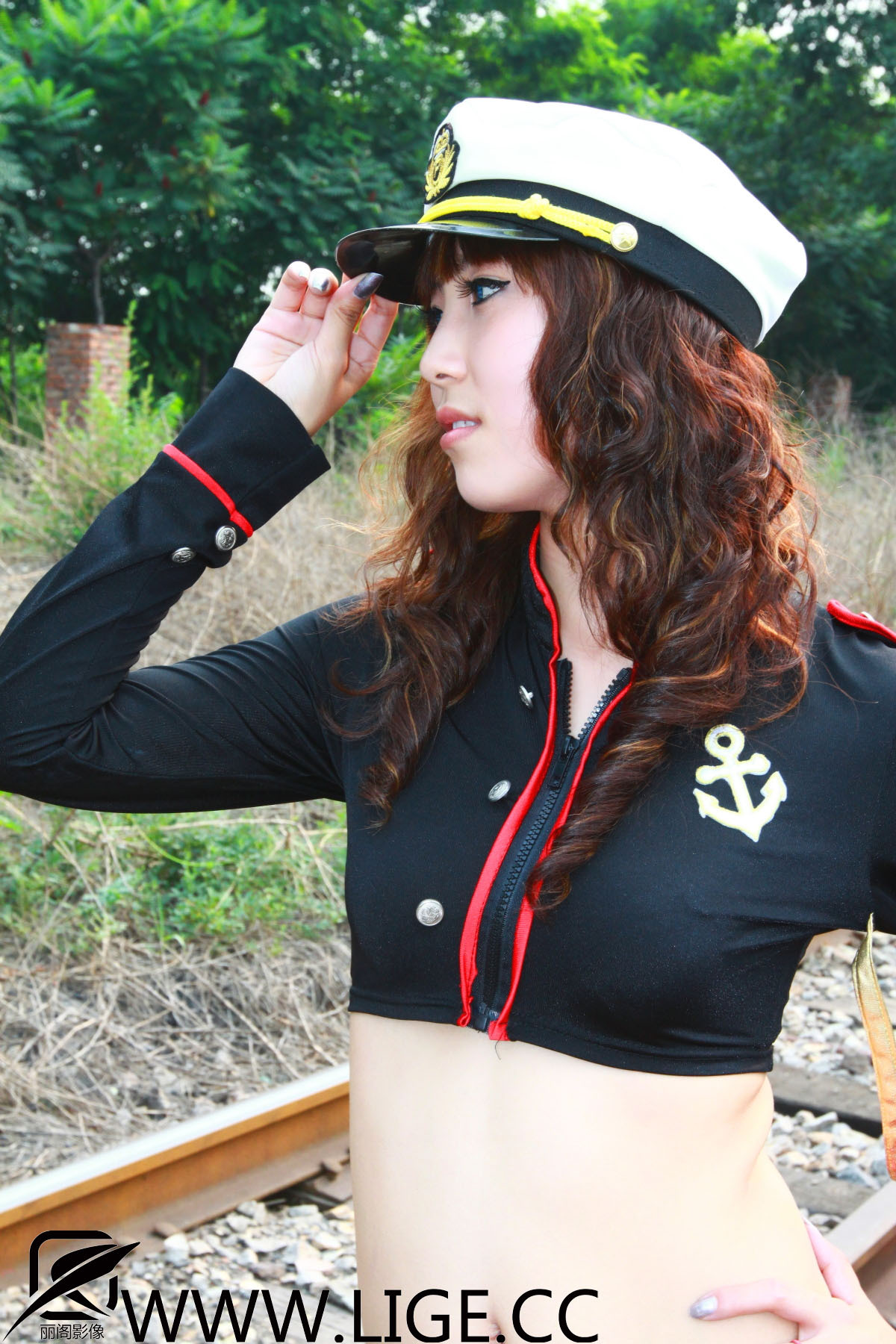 Lige丽阁影像 F-No.008 妍妍 制服诱惑丝袜美女