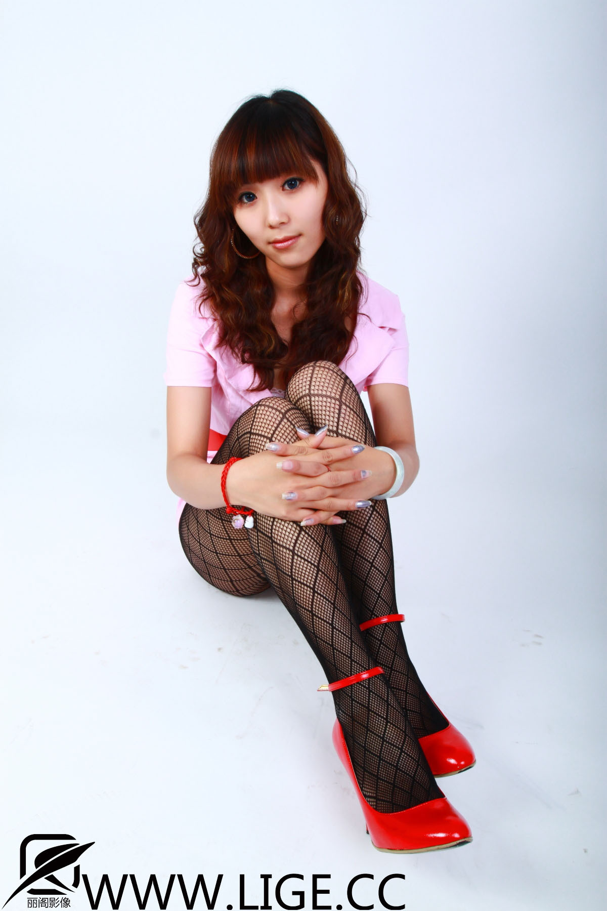 F-No.012 妍妍 Lige丽阁影像 黑丝网格美女图片