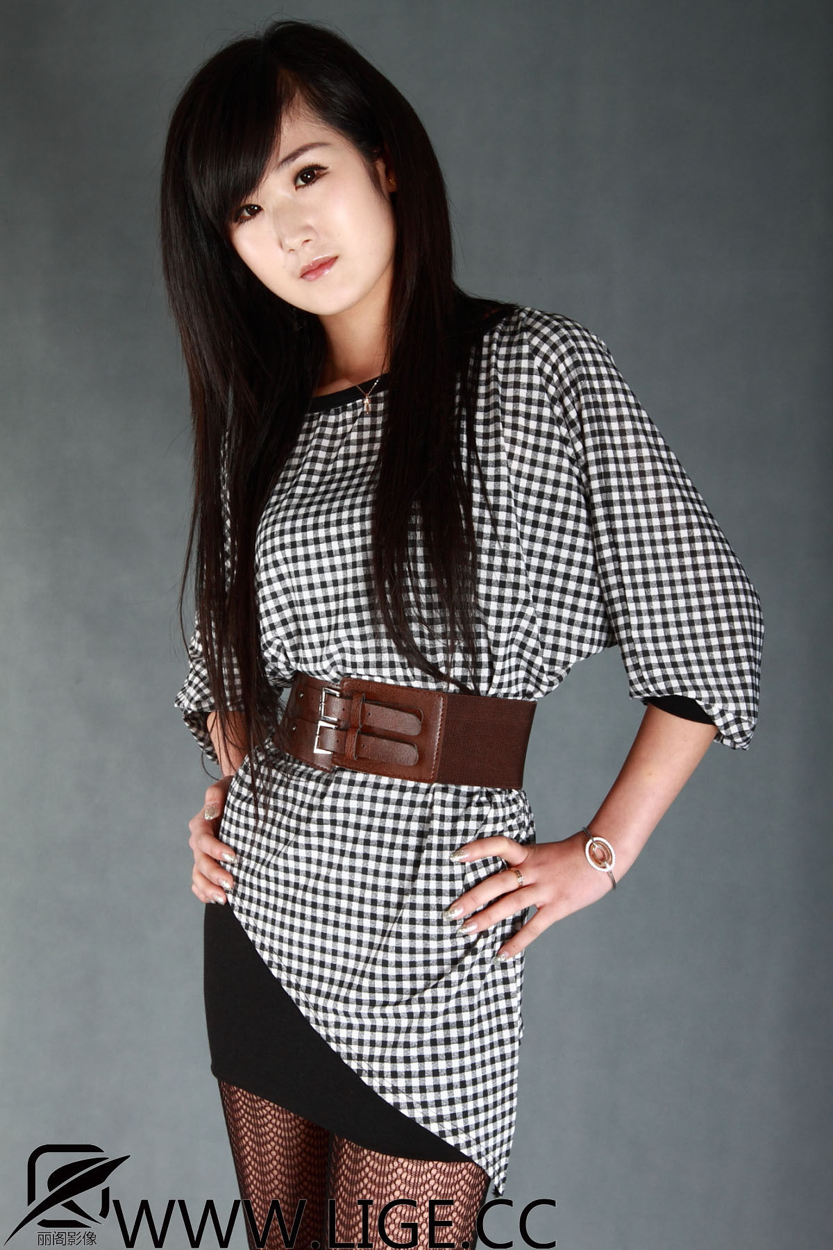 F-No.014 虹虹 25P Lige丽阁影像 黑丝网格美女