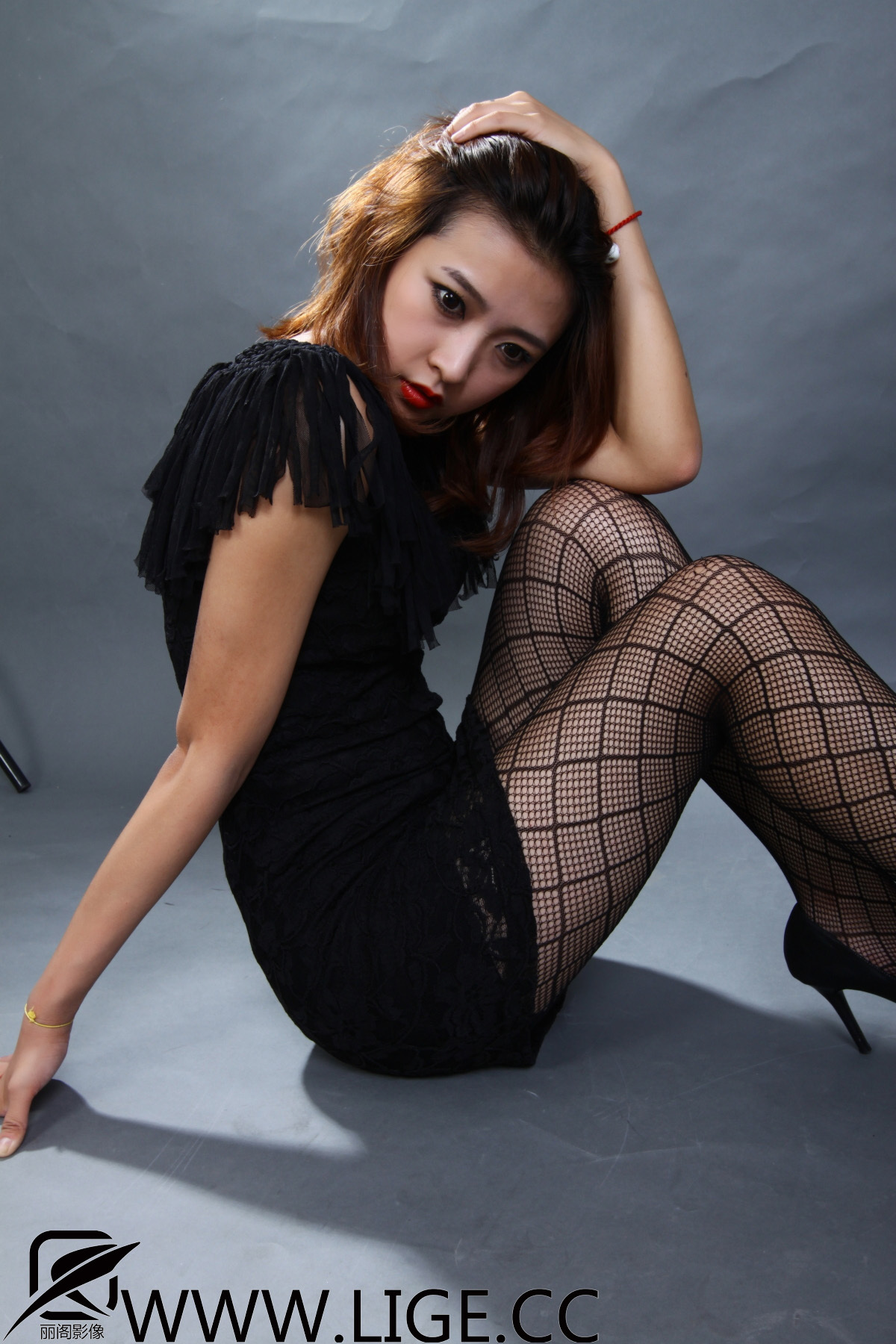 F-No.016 露露  网格黑丝美女写真