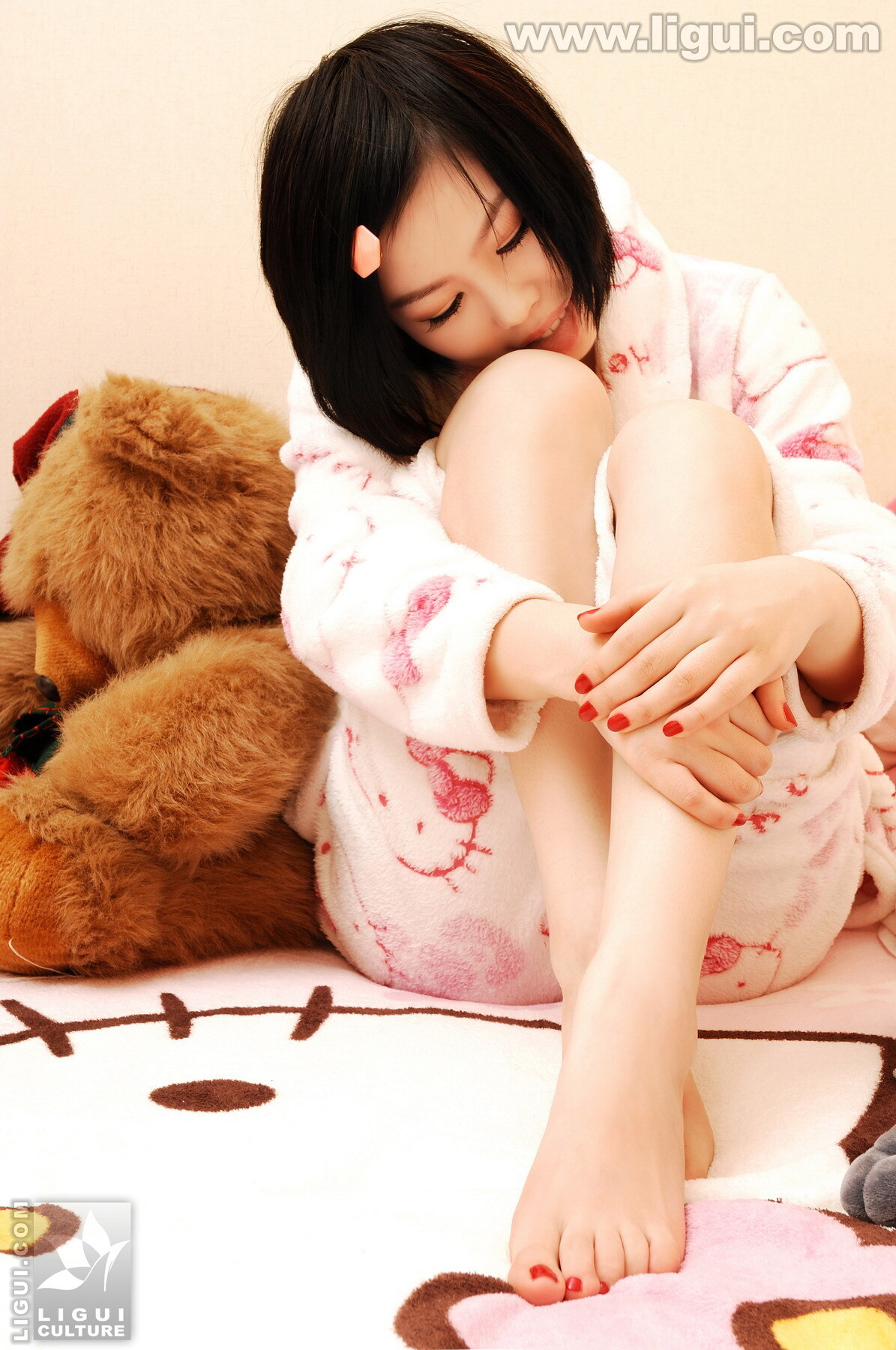 清纯妹妹 靓足动人 09年3月 muzi [Ligui]丽柜套图