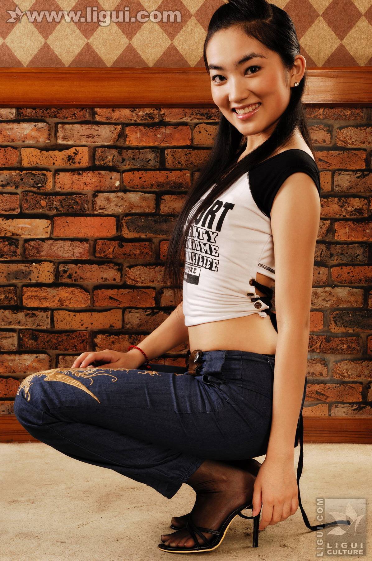 新生美模 炫耀婀娜体态  09年3月 Wanghuan [Ligui]丽柜套图