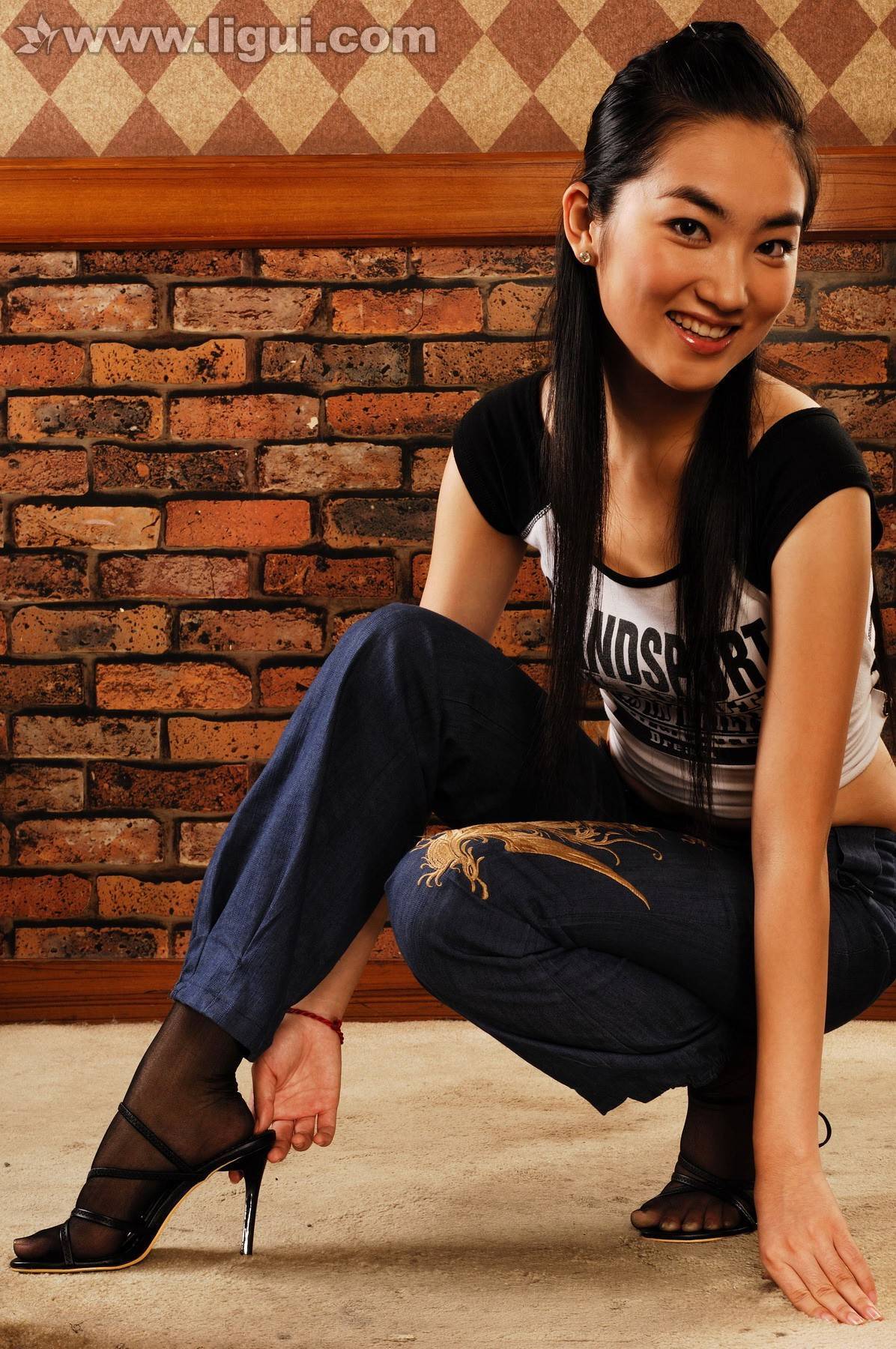 新生美模 炫耀婀娜体态  09年3月 Wanghuan [Ligui]丽柜套图