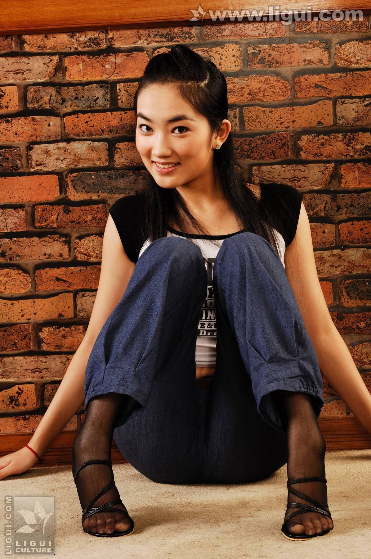 新生美模 炫耀婀娜体态  09年3月 Wanghuan [Ligui]丽柜套图