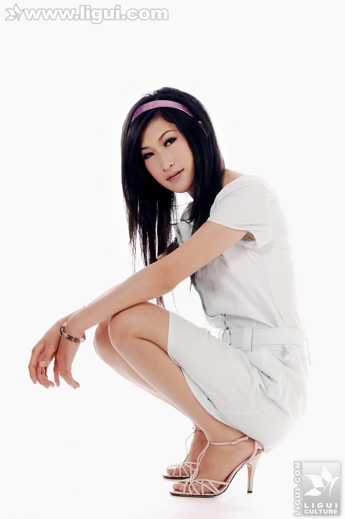 丽柜ligui模特套图 2009.09.16婷婷的白色风情白色诱惑