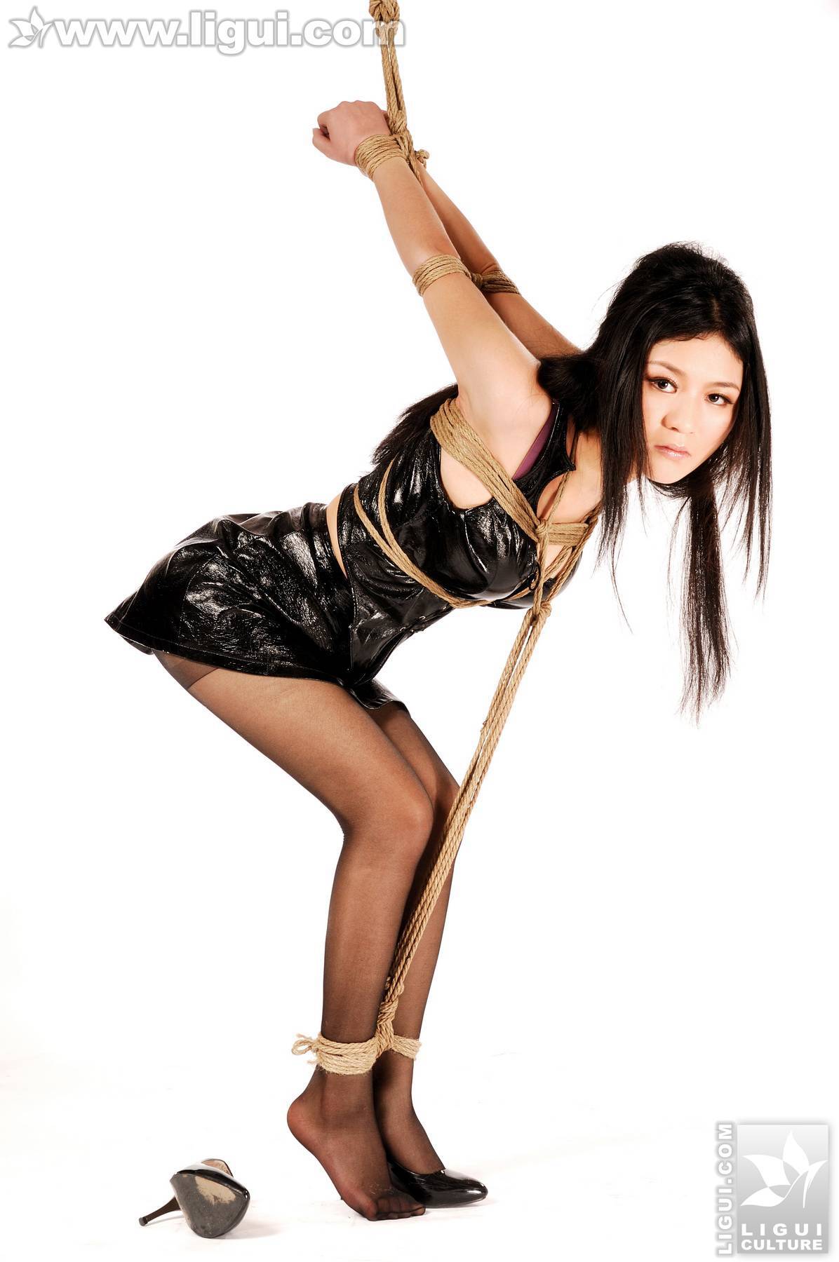 摩登時尚之美束新時代 Model 英子 2010-03-12 Ligui 丽柜