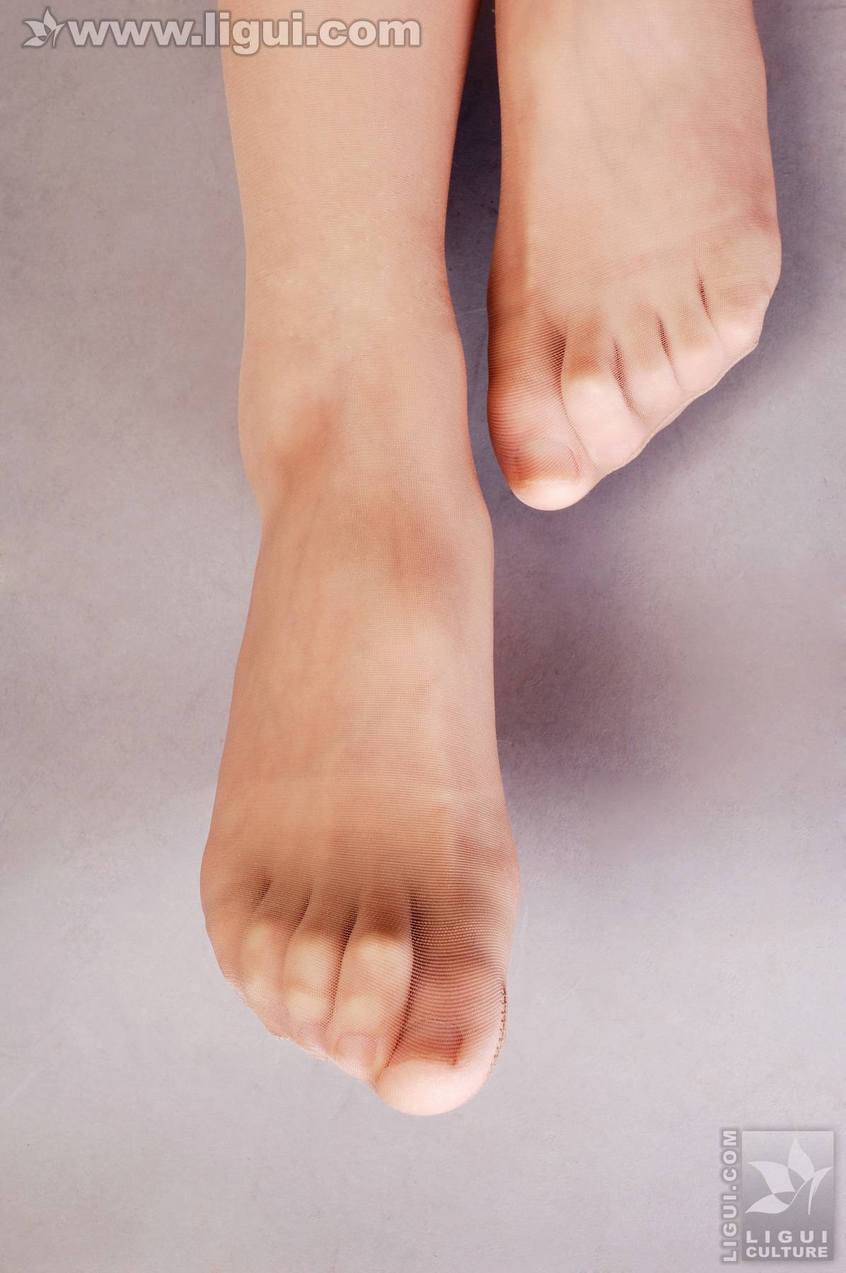 甜美可愛的絢爛展示 Model 文婷 Ligui 丽柜模特套图