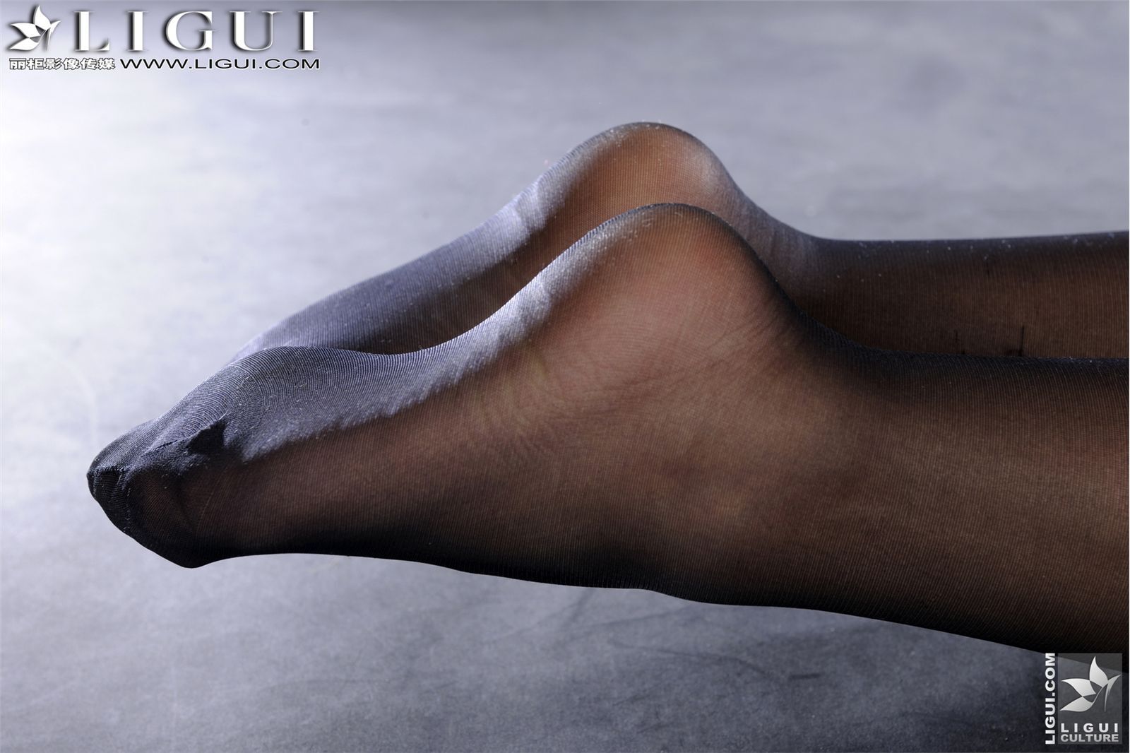 丽柜黑丝女警  Model 苏菲 丽柜套图