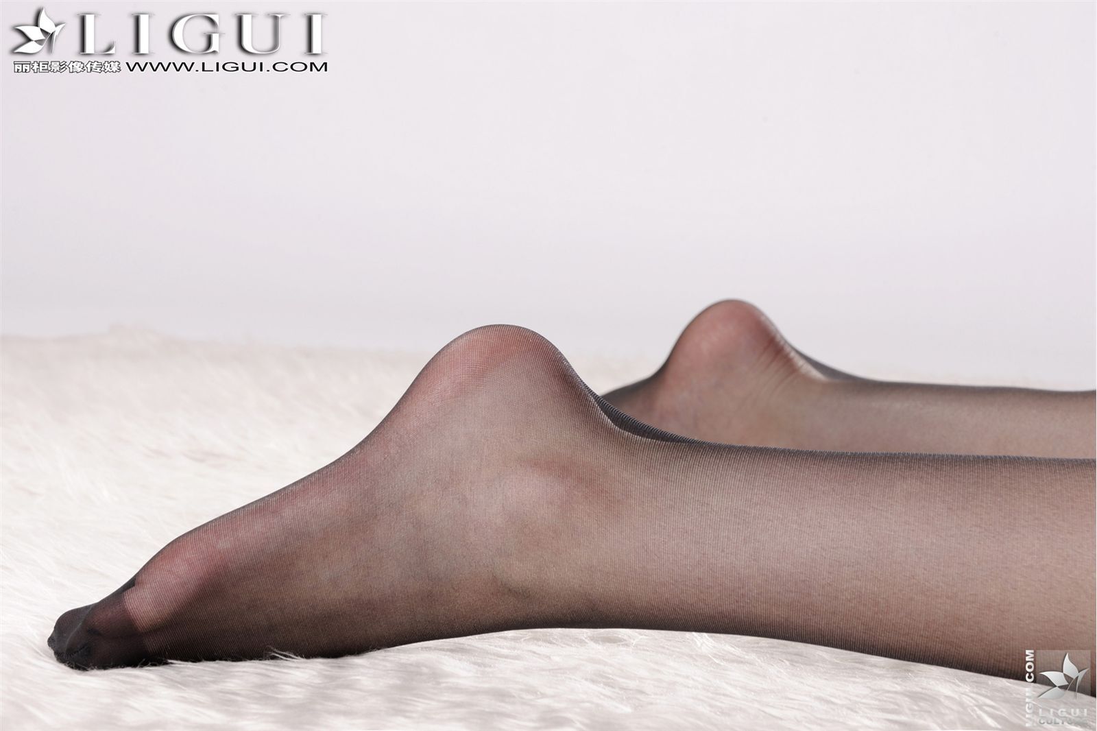 美足皇后之Vicky 2 黑絲 Model - Vicky [Ligui]丽柜丝袜 20111019