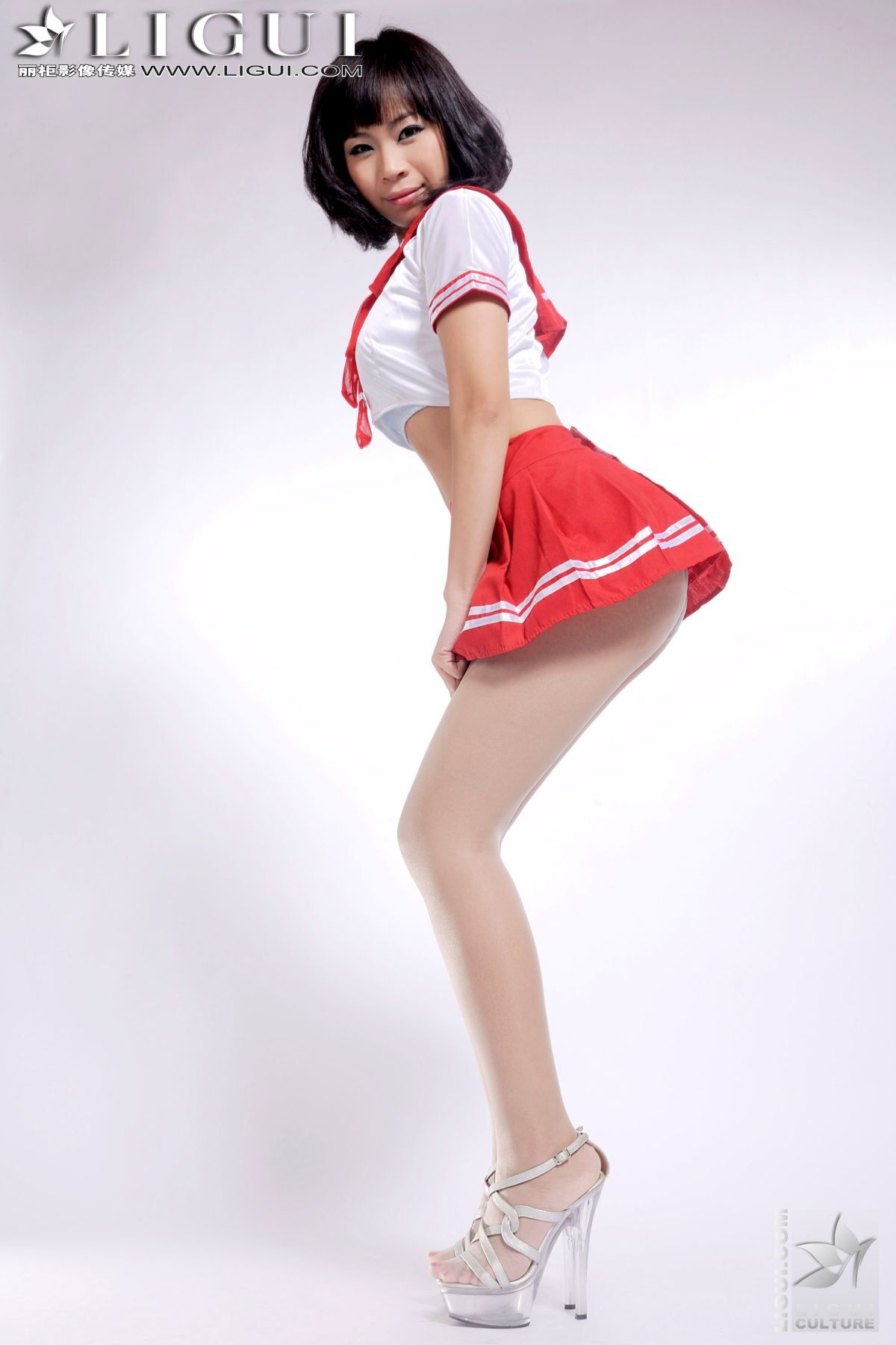 紅色水手服 Model - 田甜 上　[Ligui]丽柜 20111213　高根制服诱写真