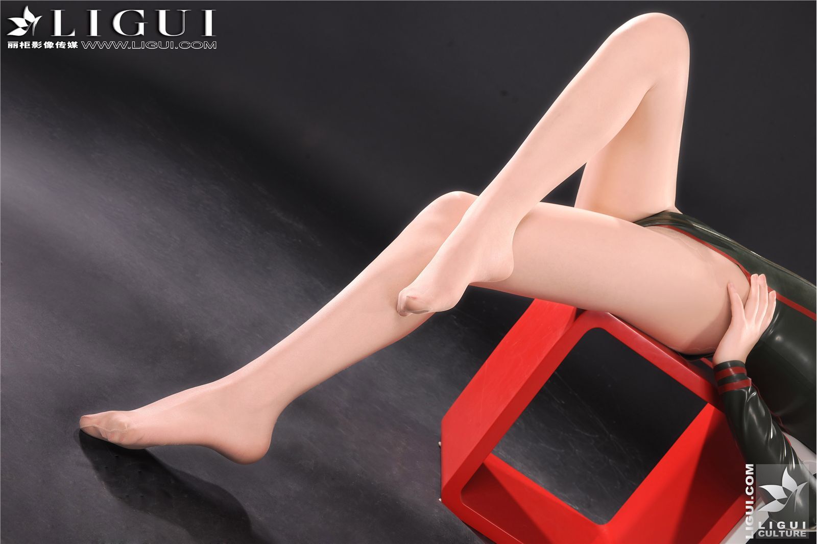 新款性感女軍服 Model - 文静 下 [Ligui]丽柜丝袜