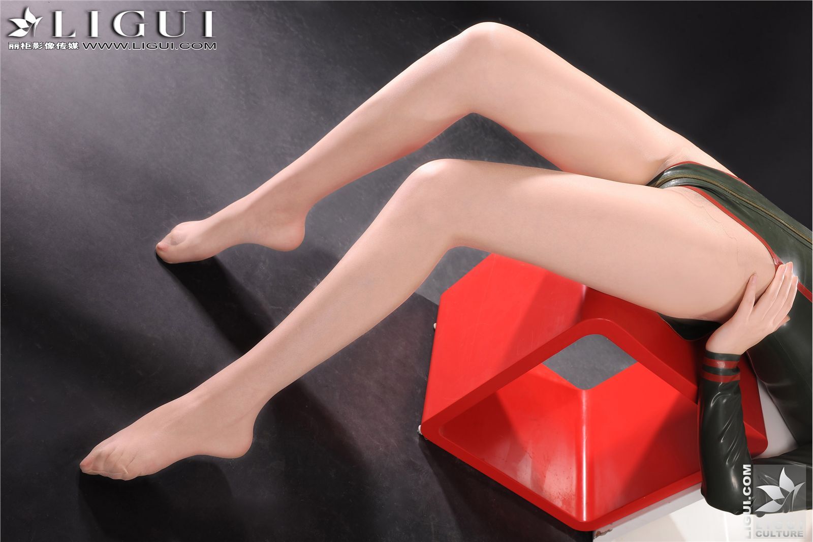 新款性感女軍服 Model - 文静 下 [Ligui]丽柜丝袜