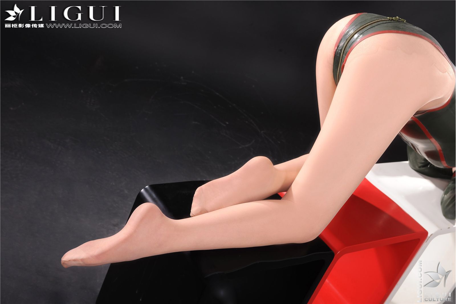 新款性感女軍服 Model - 文静 下 [Ligui]丽柜丝袜