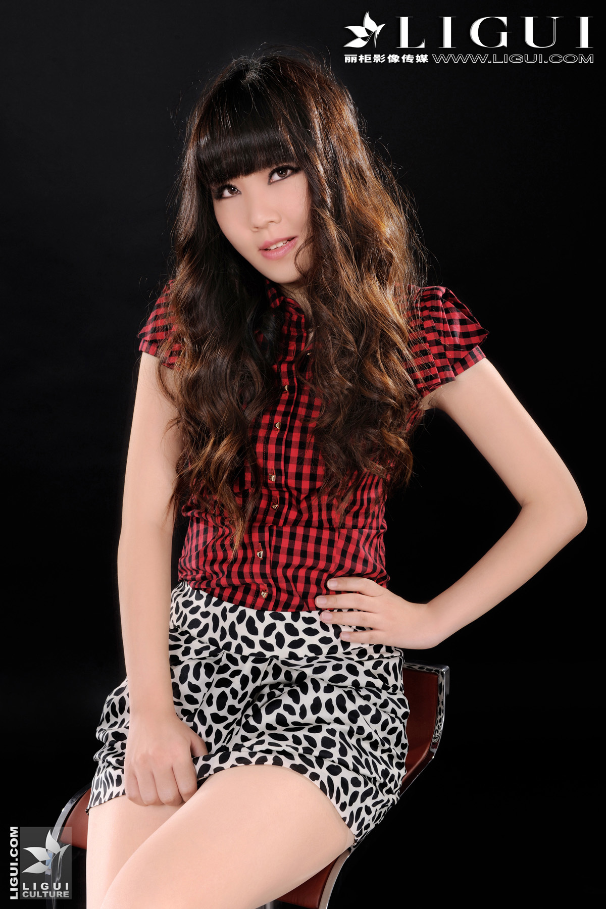 Ligui丽柜　肉絲的誘惑 Model - 怡萱 20120216 国产高级美女模特套图