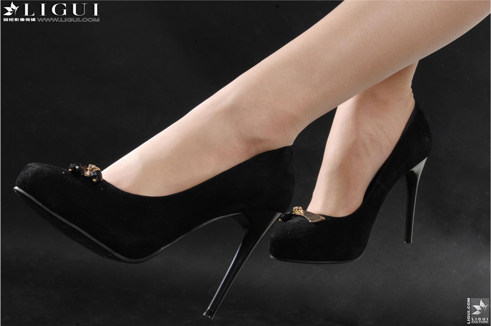 [麗櫃VIP時尚寫真]2012.12.12　MODEL可馨　国产性感丝袜美女