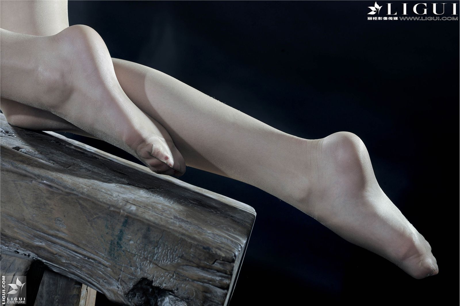 [丽柜] 网络丽人 MODEL 晴晴 国产丝袜美女