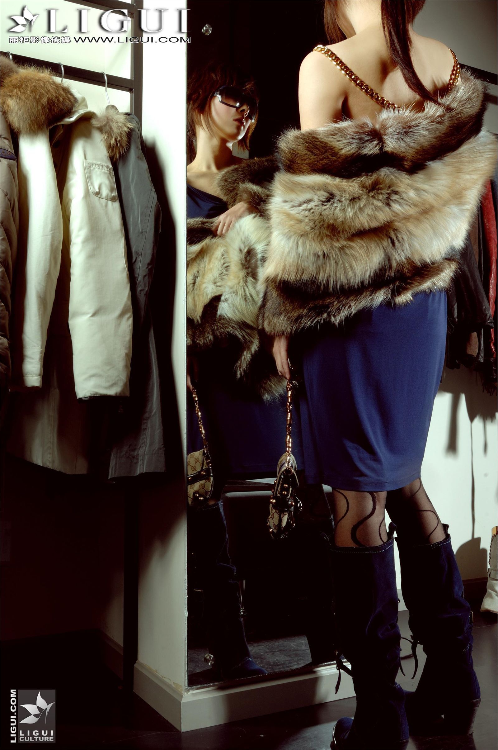 [丽柜] 2013.03.19 名莲杂志 Kelly Lisa 国产美女图片