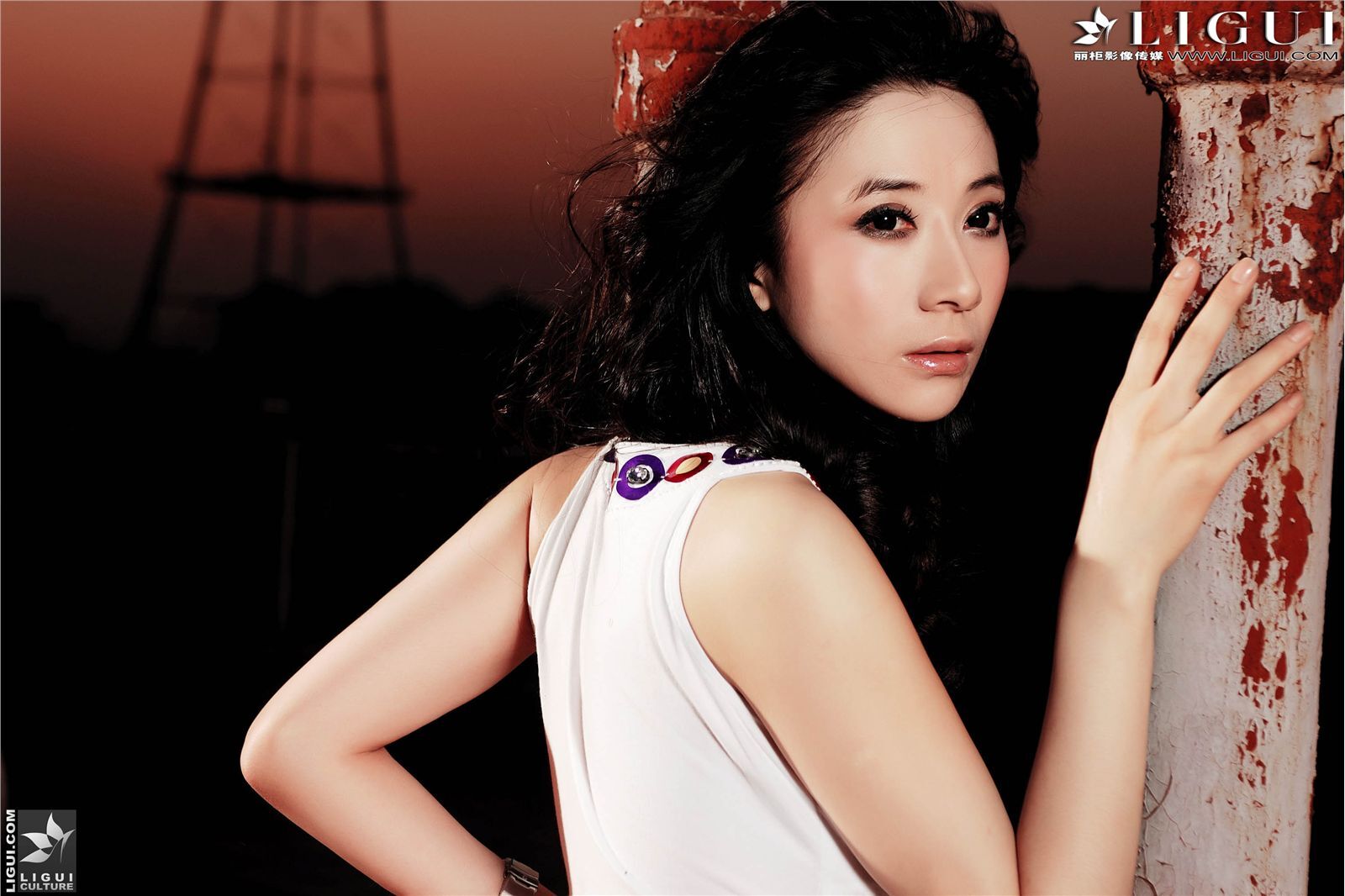 [丽柜] 2013.06.26 名莲杂誌 Model 金欣