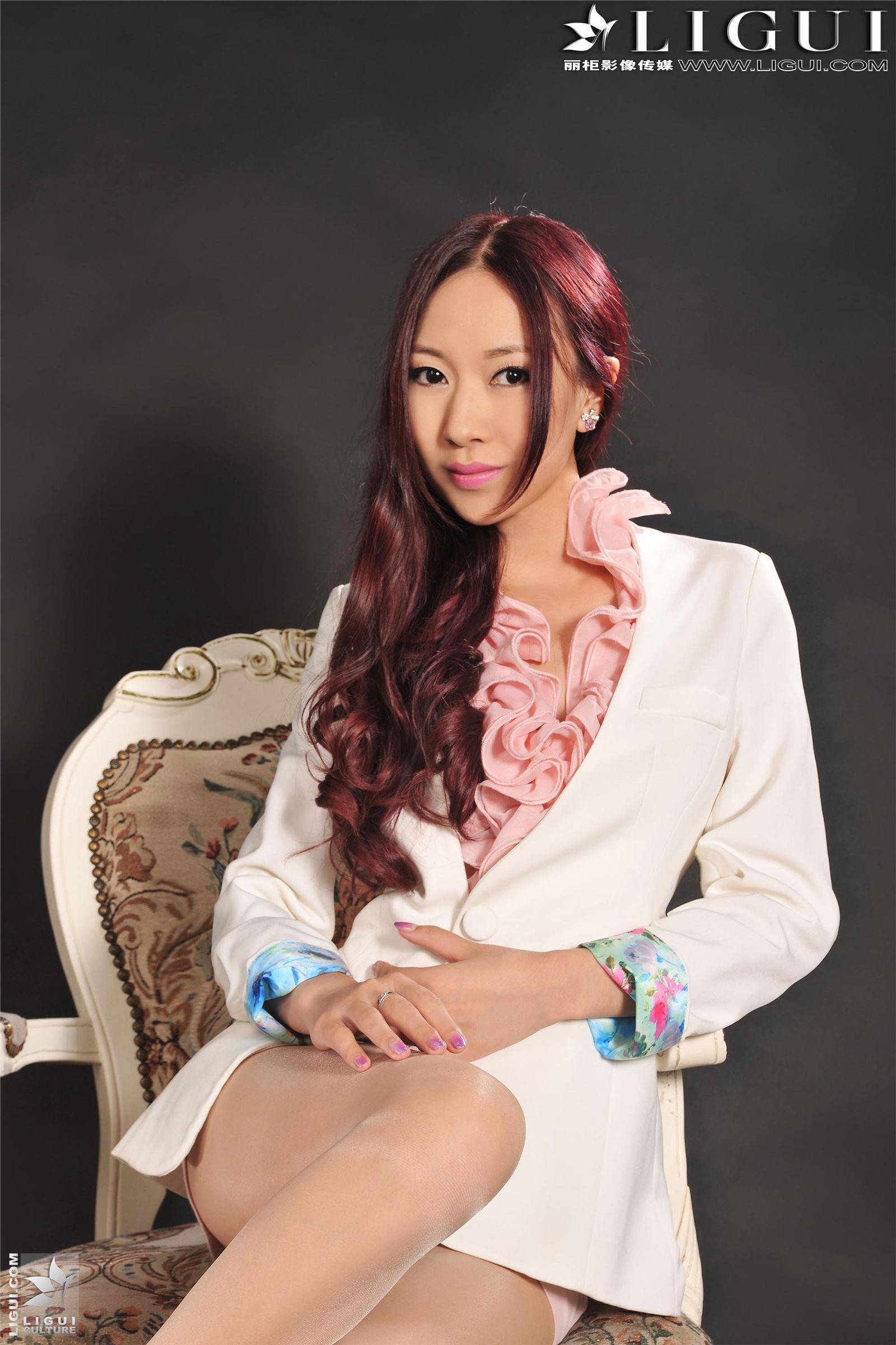 [丽柜] 2013.10.13 网络丽人 Model 文欣