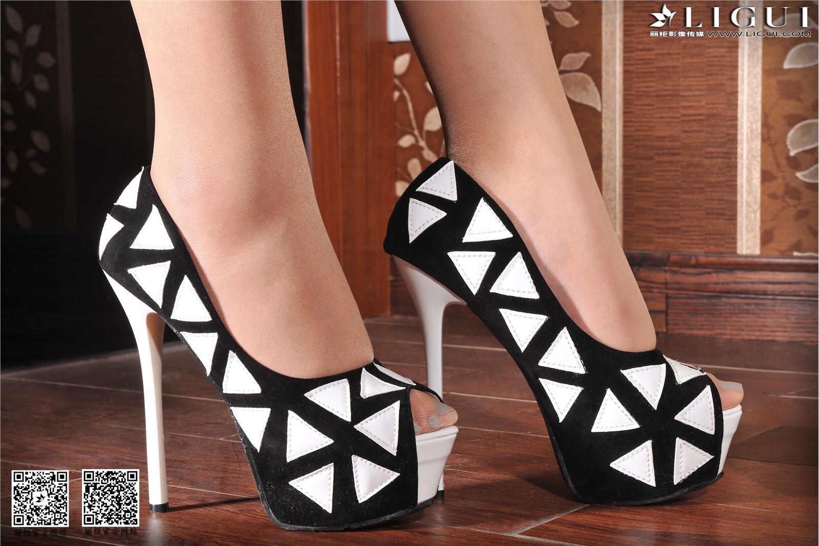 [丽柜][12-12]网络丽人 Model-Amily拍