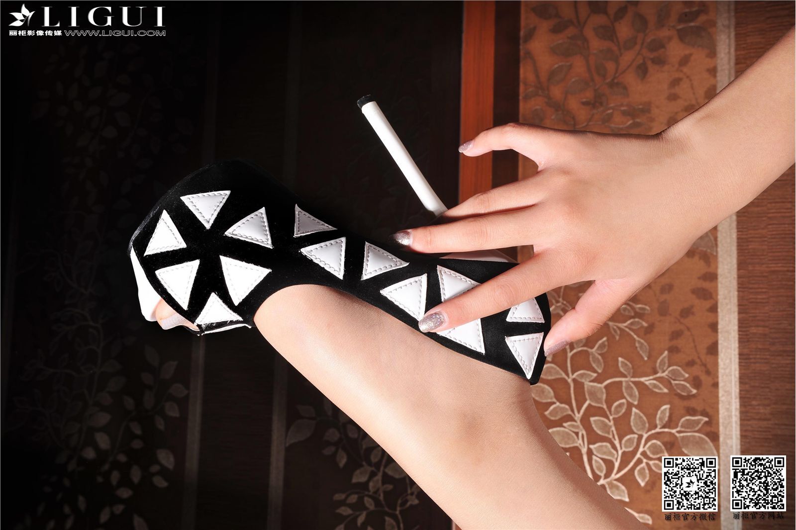 [丽柜][12-12]网络丽人 Model-Amily拍