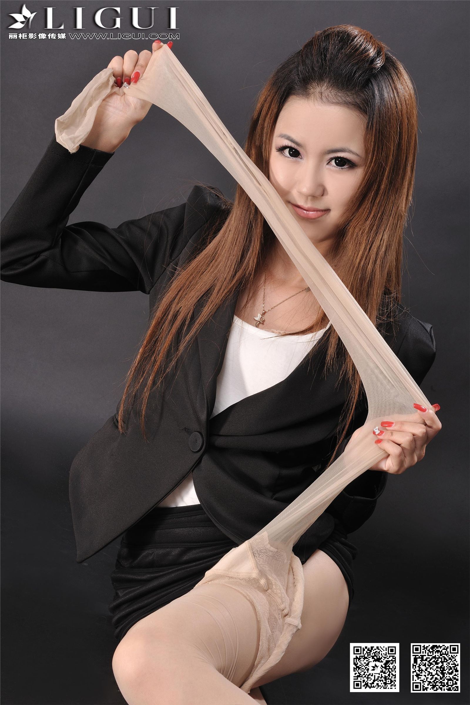 [丽柜时尚写真VIP套图]2014.02.21 网络丽人 可馨[37P]