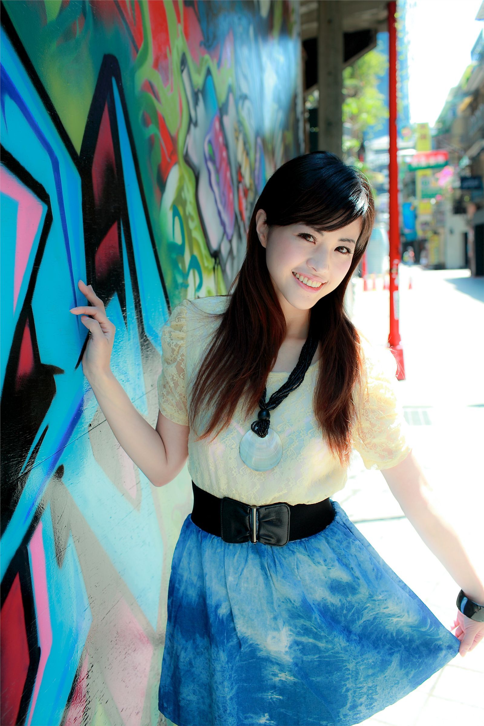 麻豆系列高清美女图片 2011年4月10日 Livia 国产性感美女