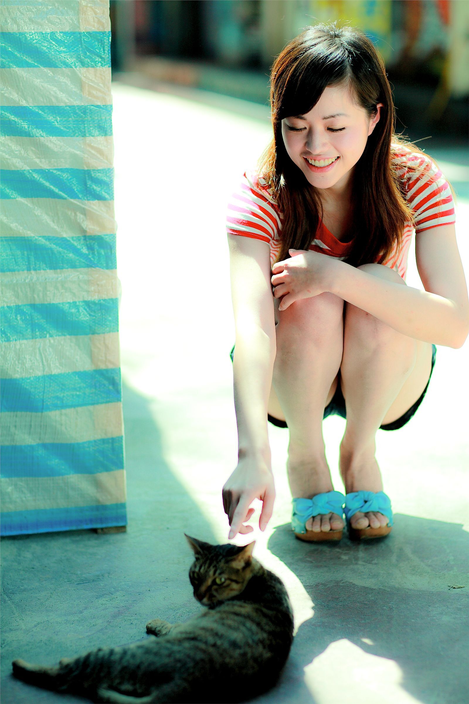 麻豆系列高清美女图片 2011年4月10日 Livia 国产性感美女