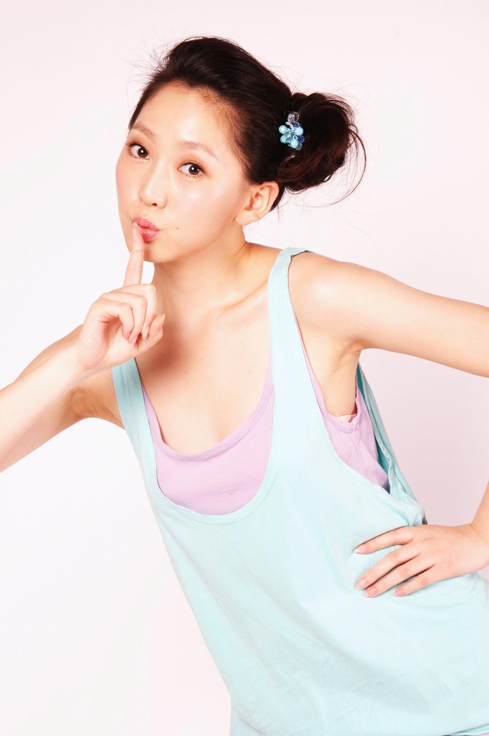 曹馨月 广告模特金牌形象大使