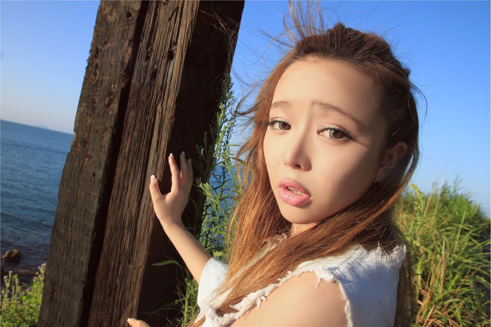 裴紫绮北海道海岸拍写真 90后氧气女生变超萌萝莉
