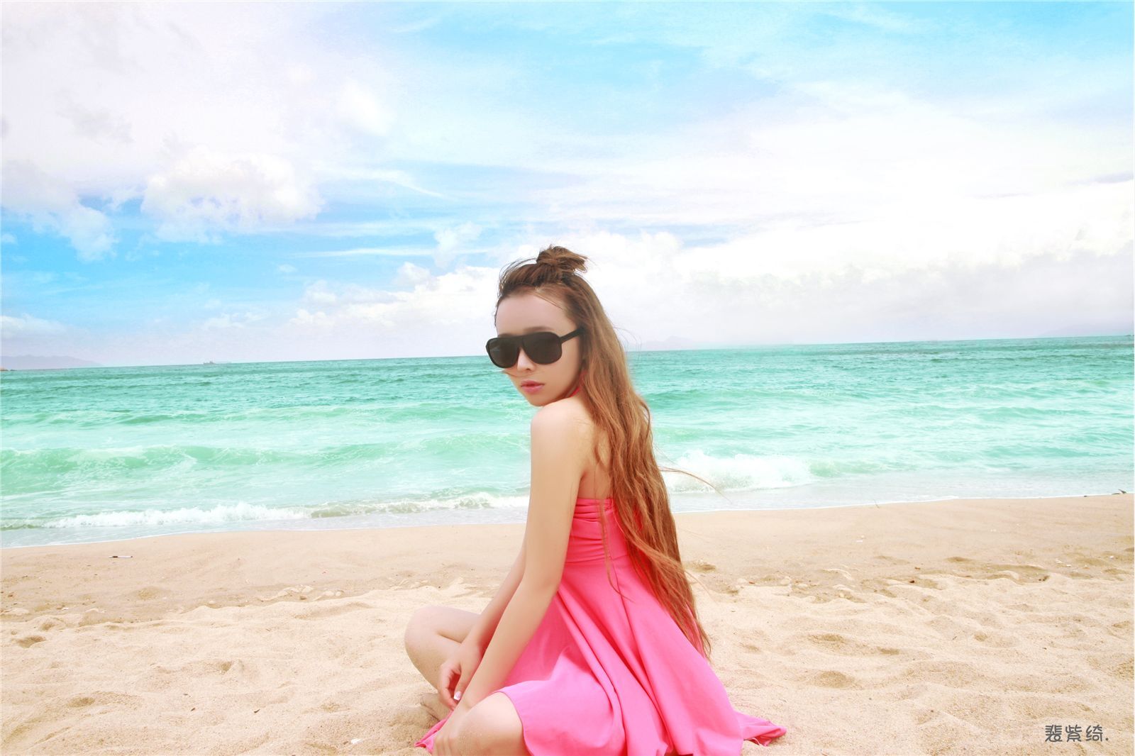 花园南丫岛裴紫绮比尼粉红诱惑