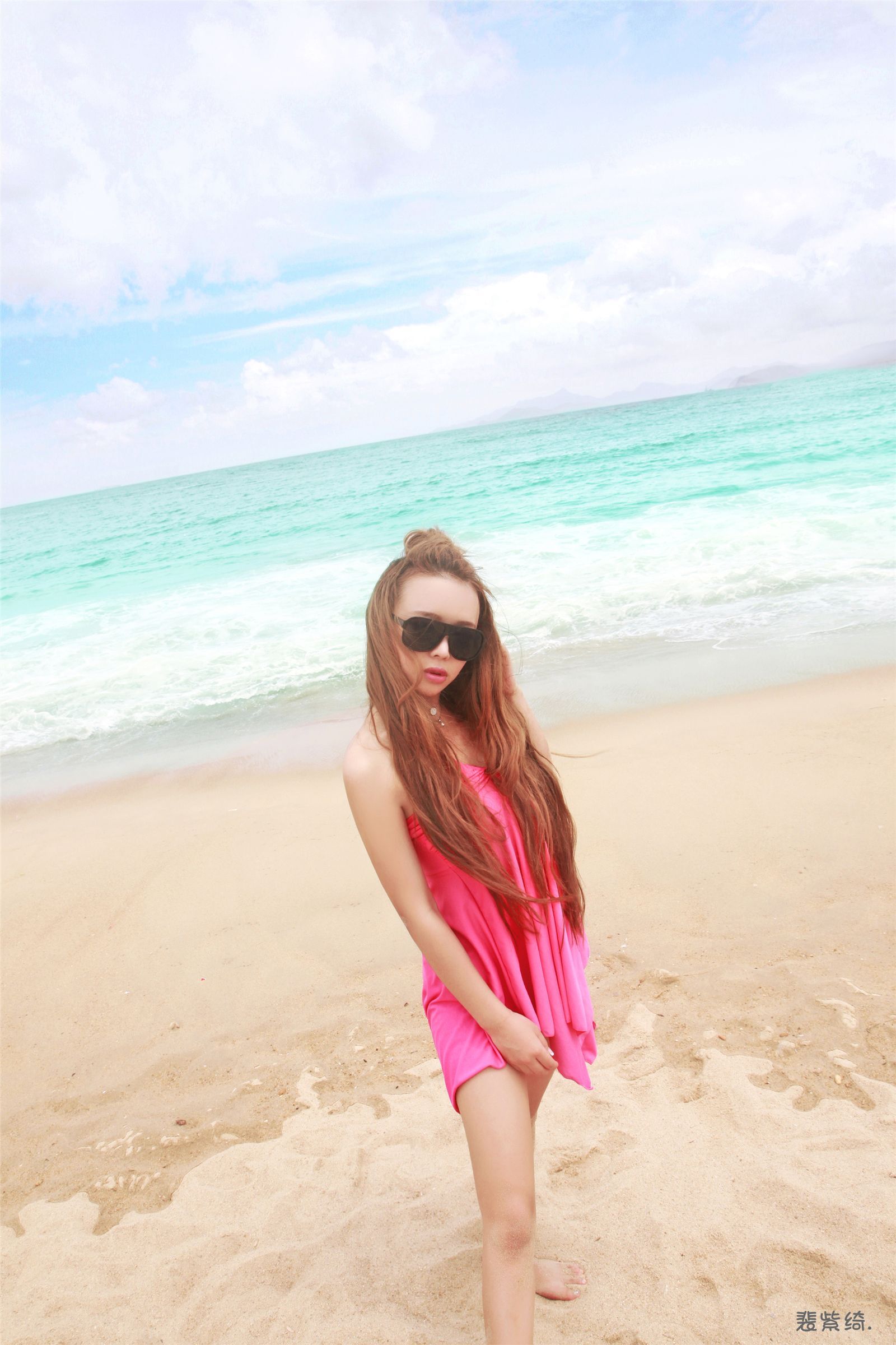 花园南丫岛裴紫绮比尼粉红诱惑