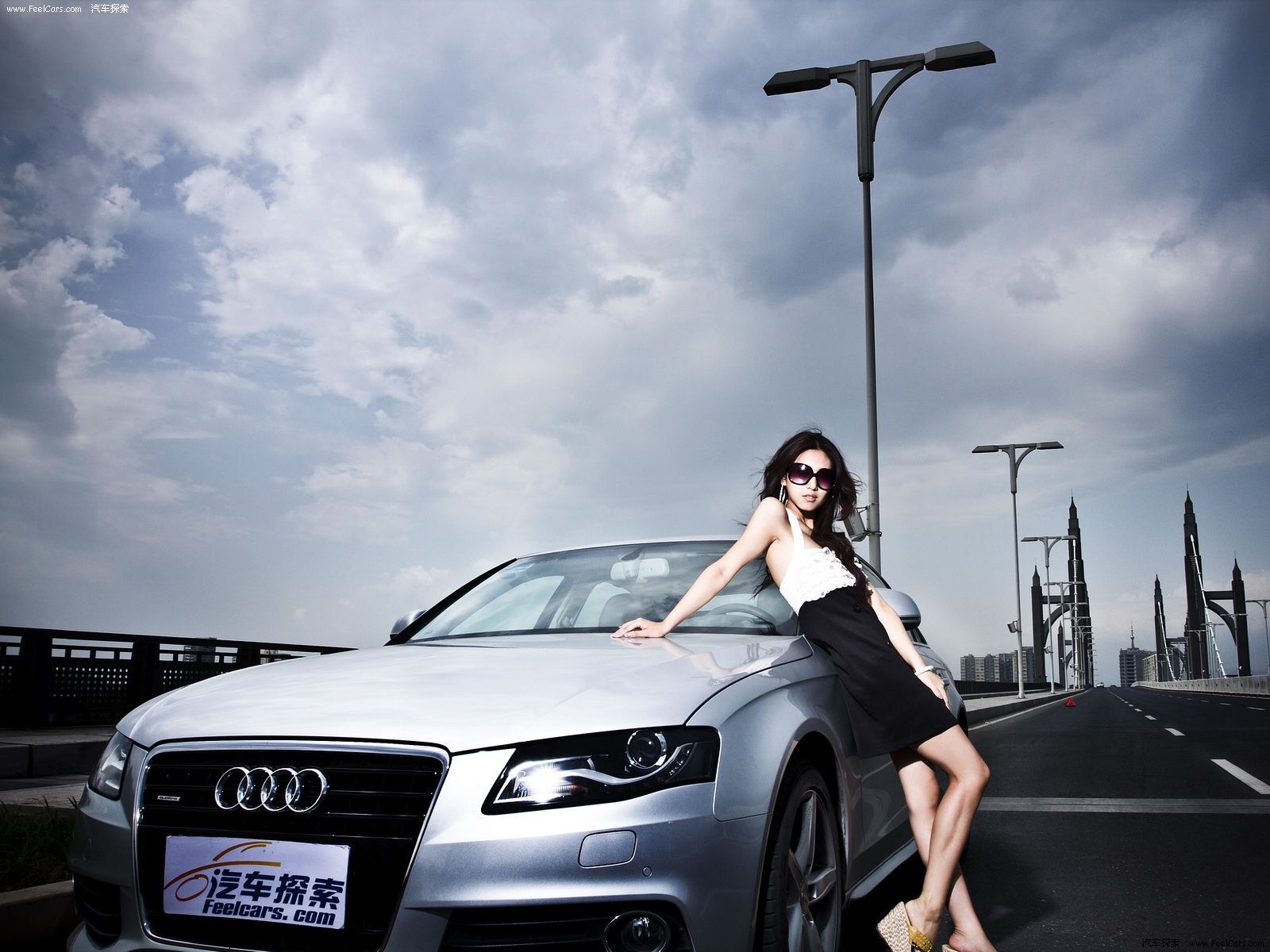 一组美艳的美女车模 名车模特套图