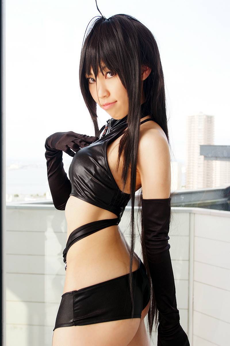 [网络收集] 2013.08.06 黑色皮抹胸皮小裤衩长皮靴