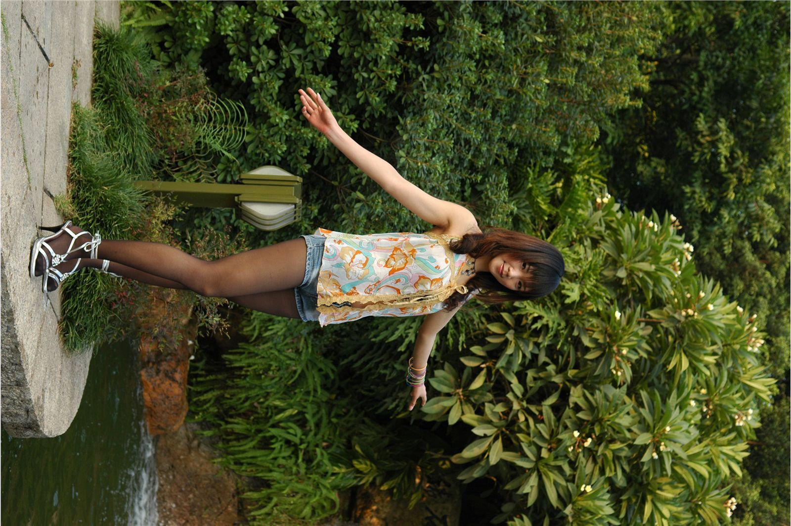 [网络收集] 2013.06.22 网络红人Dandan高清套图无水印