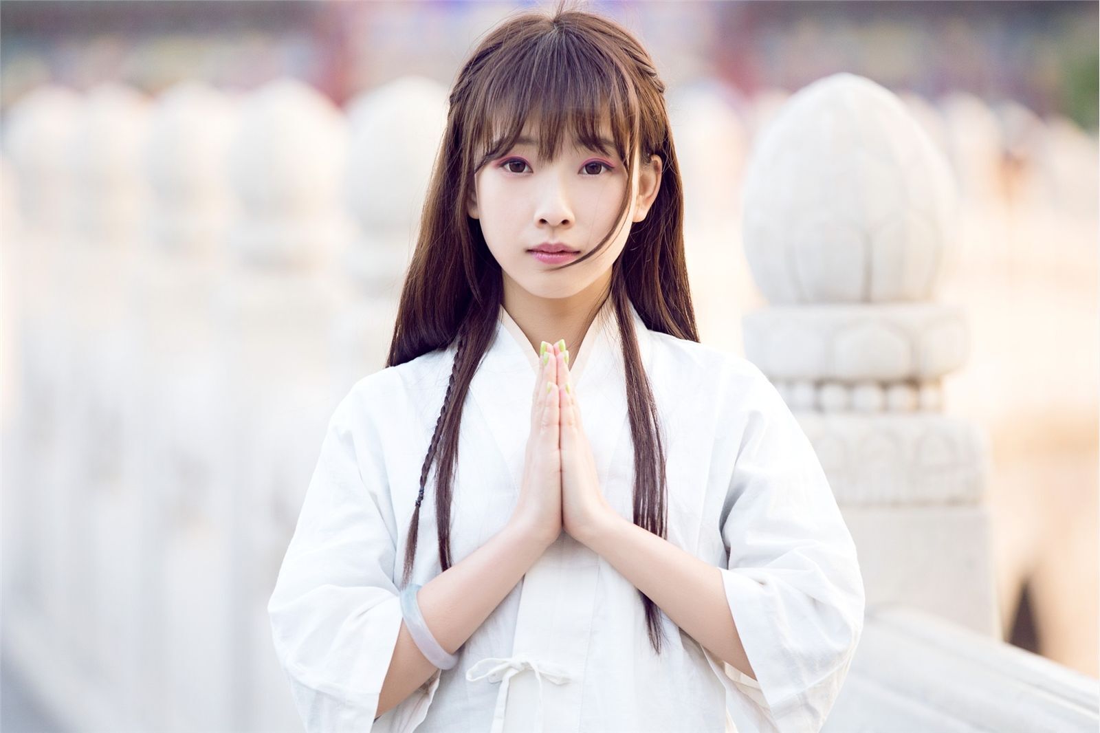 宠物女生何曼婷照片