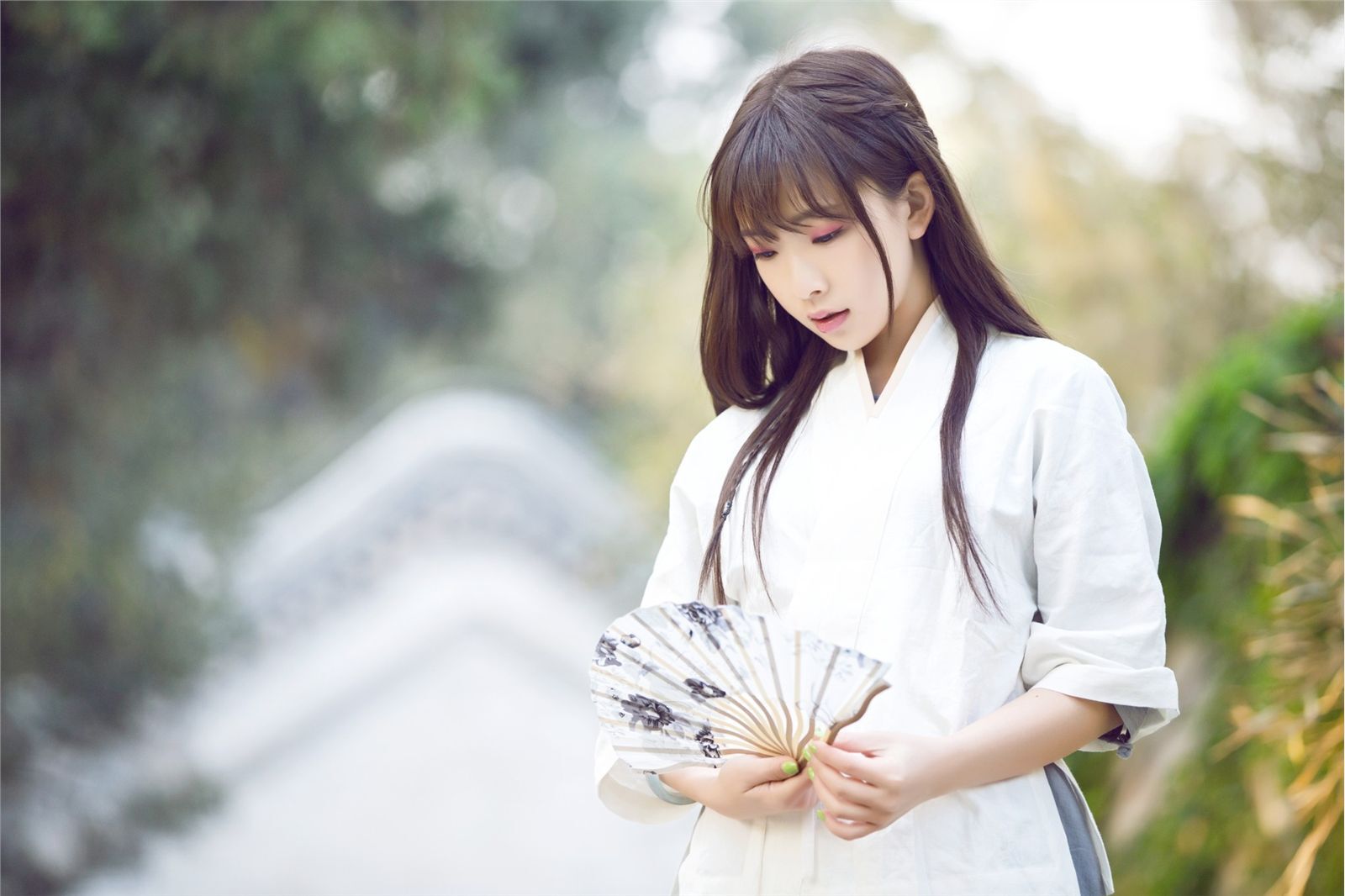 宠物女生何曼婷照片