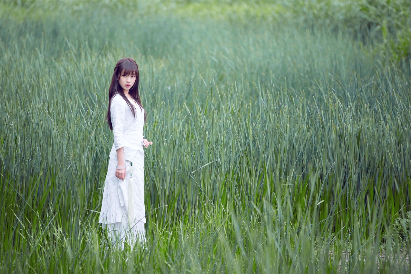 宠物女生何曼婷照片