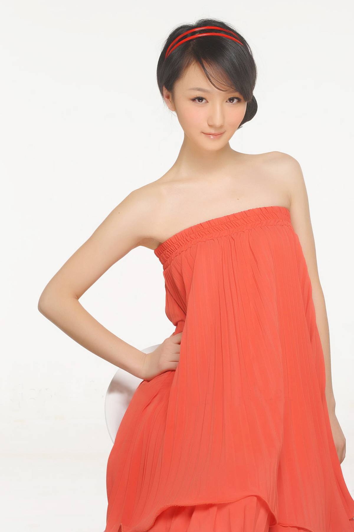 傈琳清纯性感写真套图