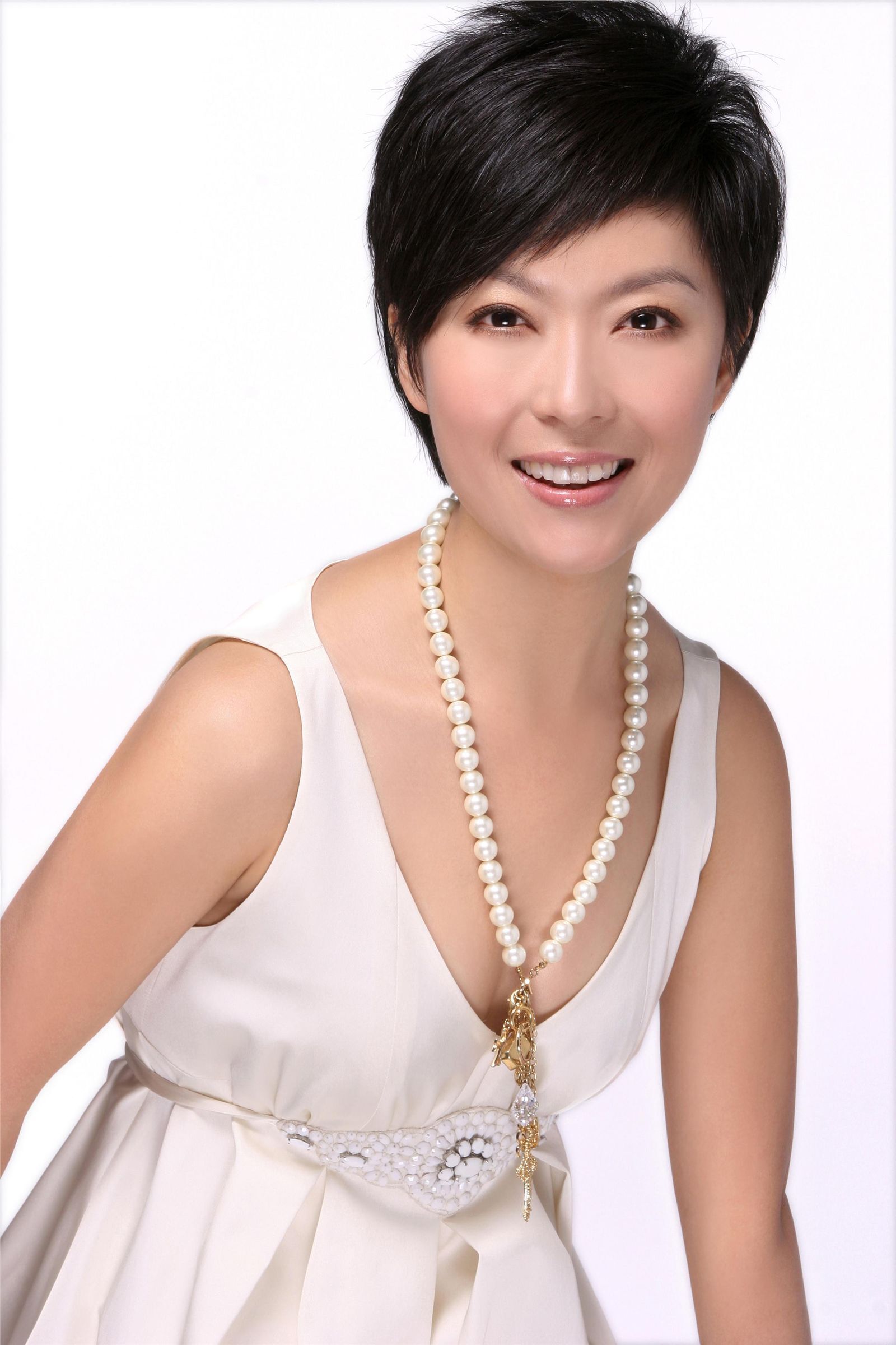 庞晓戈美丽主持高清写真