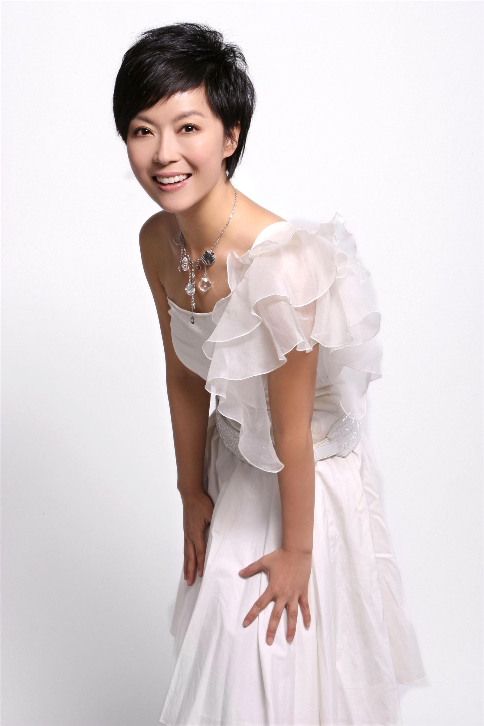 庞晓戈美丽主持高清写真