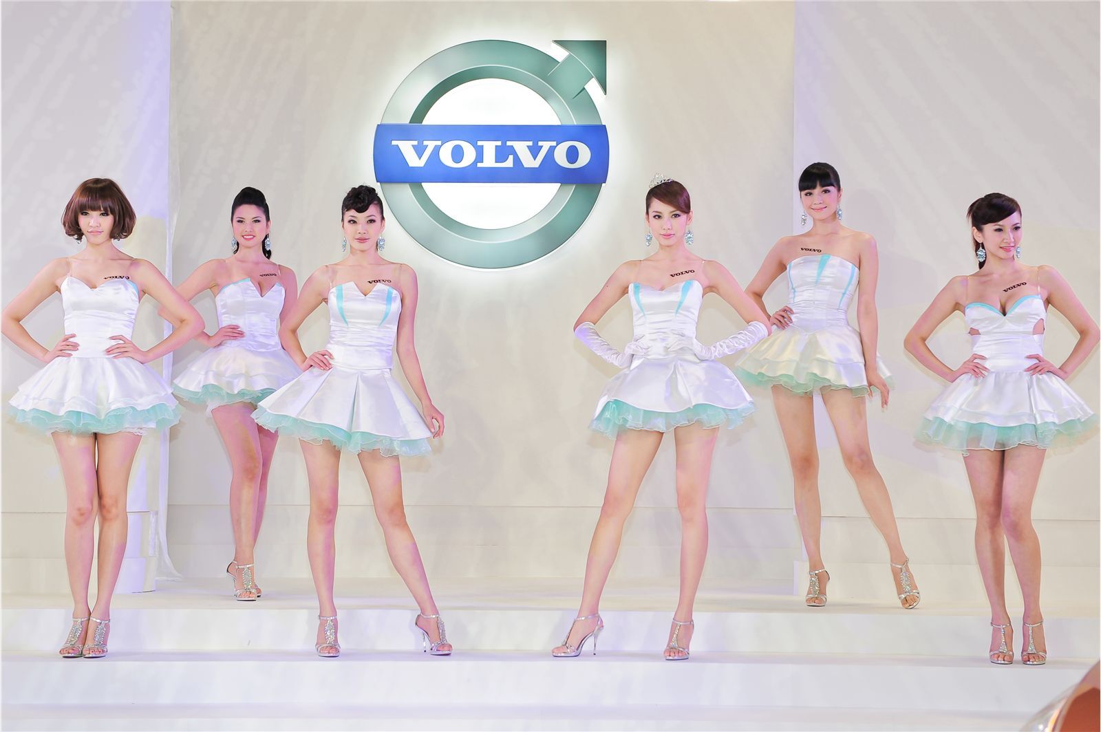 volvo 新车大展volvo美女