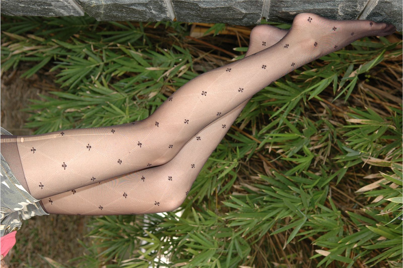 wenwen 性感丝袜美女户外写真