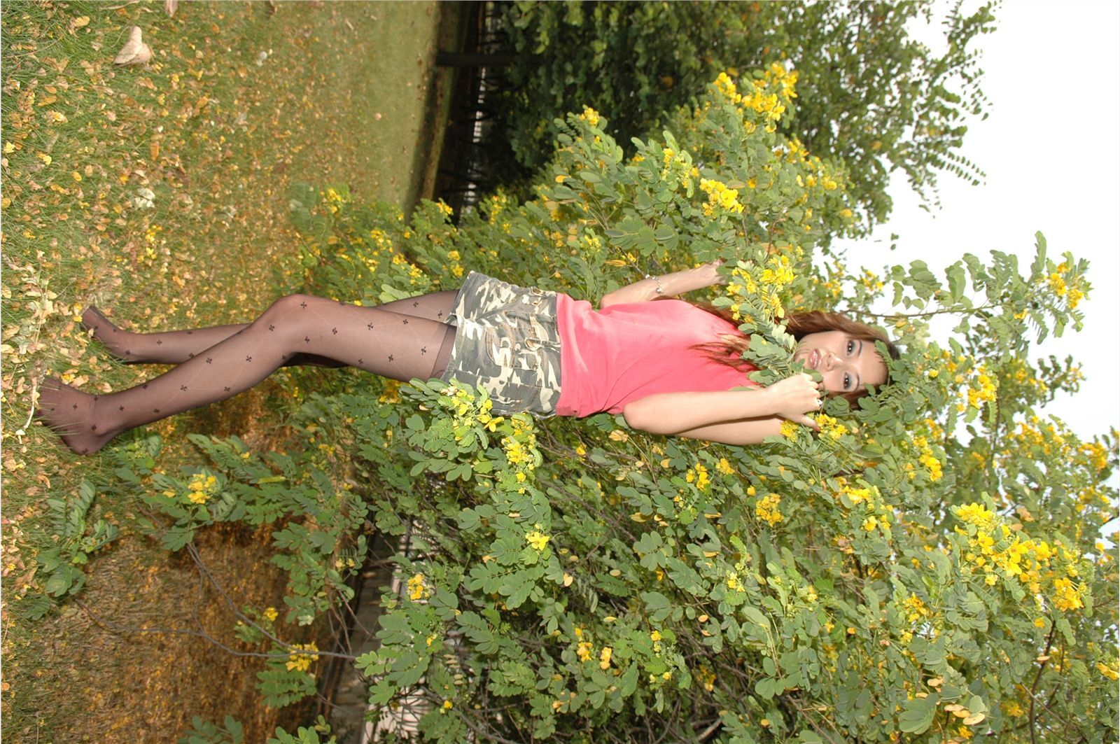 wenwen 性感丝袜美女户外写真