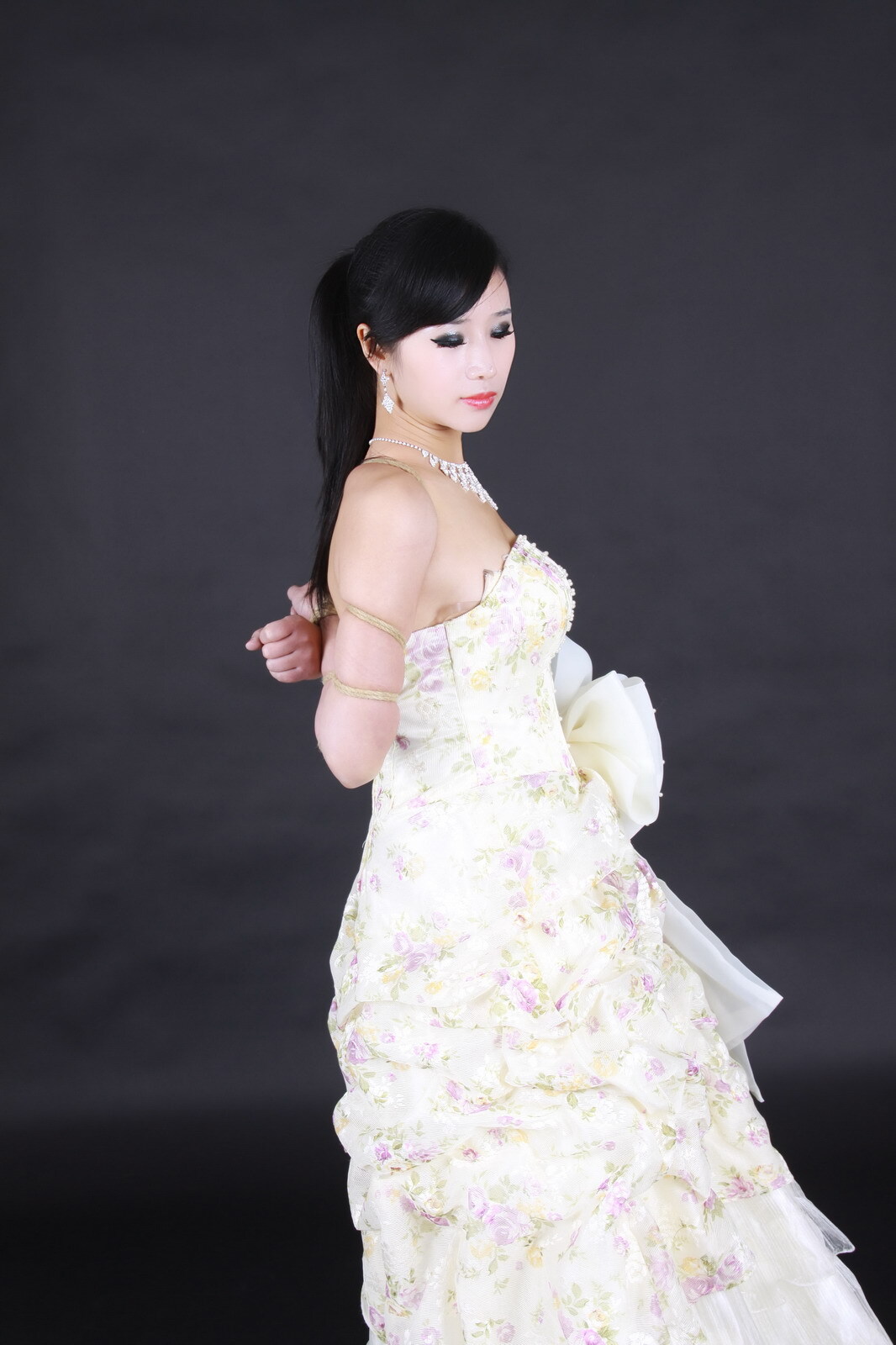 捆绑婚纱照 幸福的新娘-馨缘 【神艺缘】