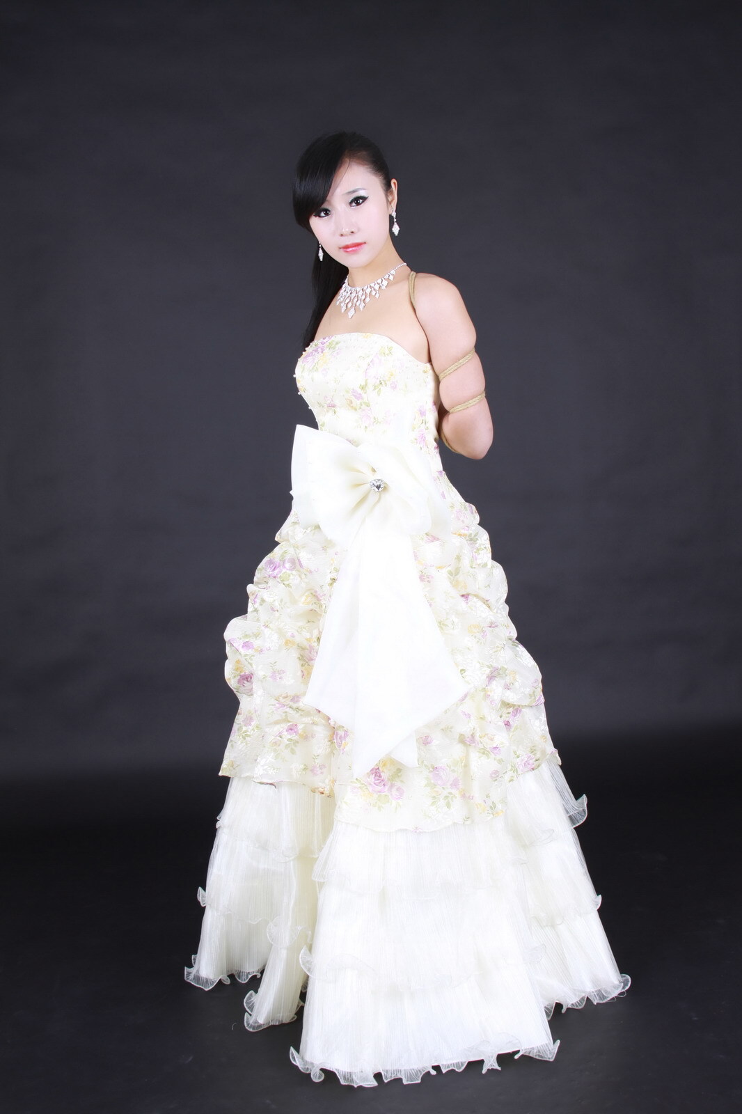 捆绑婚纱照 幸福的新娘-馨缘 【神艺缘】