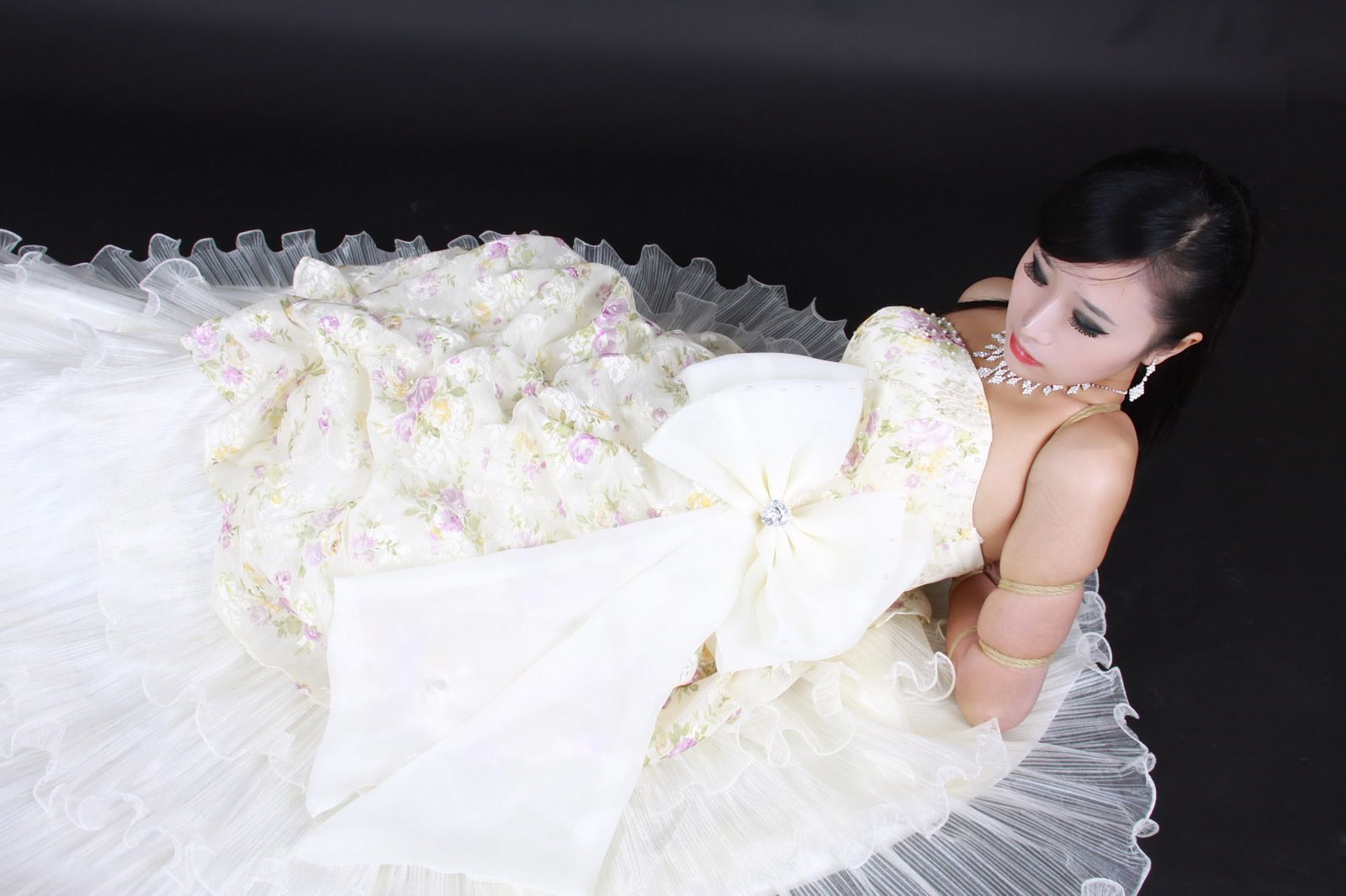 捆绑婚纱照 幸福的新娘-馨缘 【神艺缘】