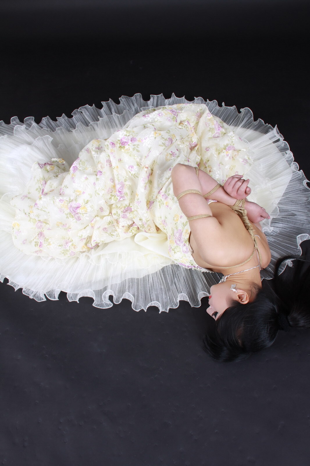 捆绑婚纱照 幸福的新娘-馨缘 【神艺缘】