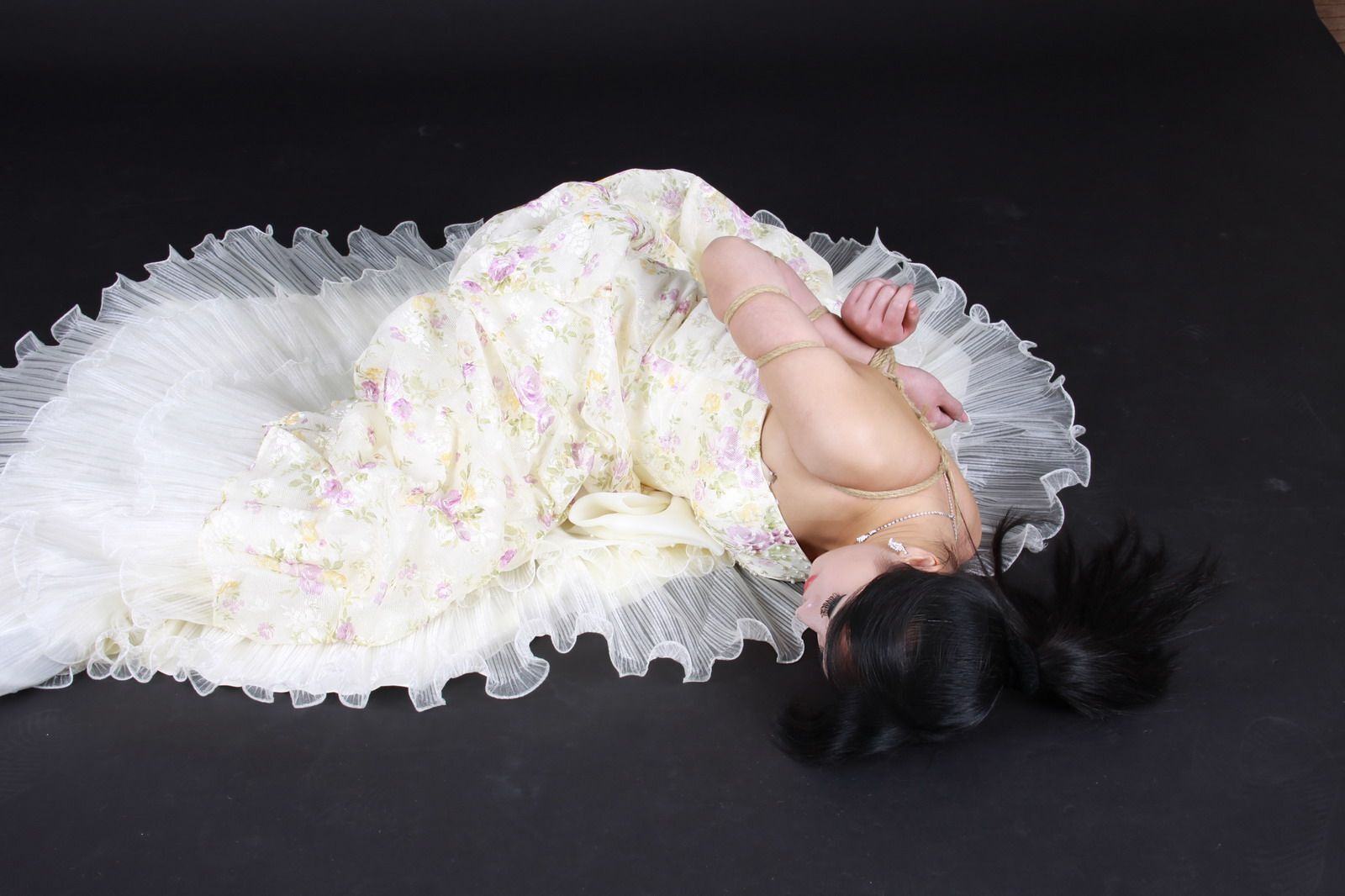 捆绑婚纱照 幸福的新娘-馨缘 【神艺缘】