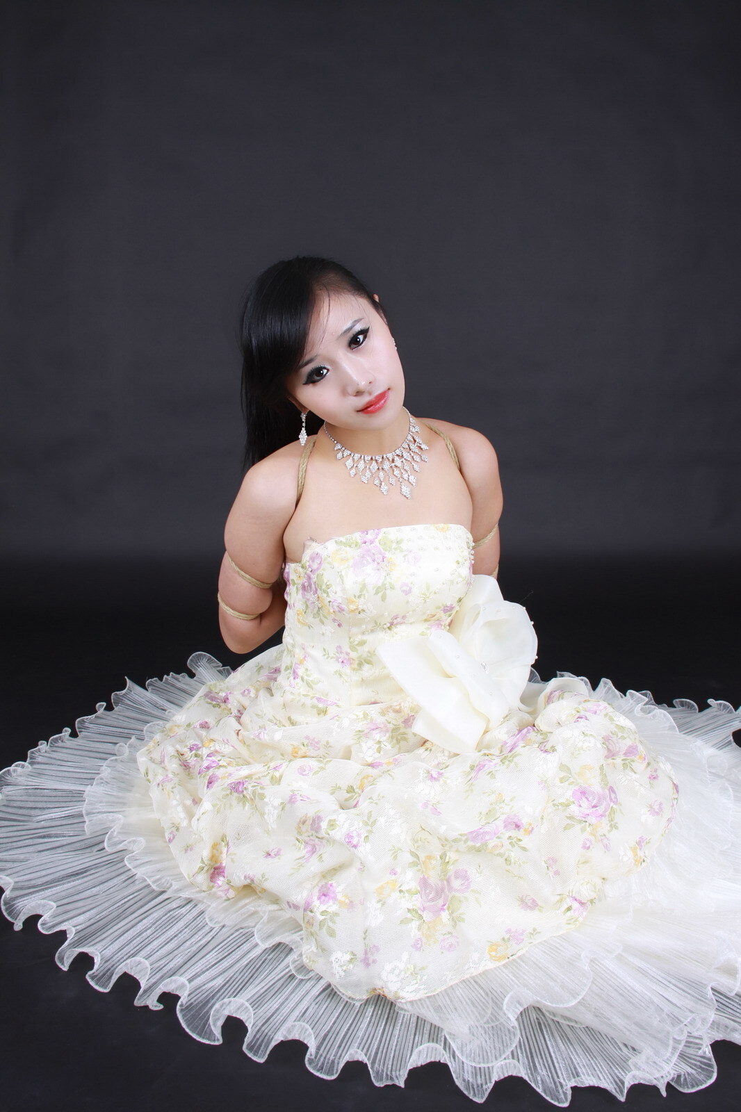 捆绑婚纱照 幸福的新娘-馨缘 【神艺缘】